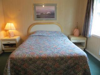 Madison Suites Motel - Portland - 4