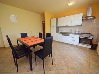 Family friendly apartments with a swimming pool Kastel Stafilic, Kastela - 12627 - 8