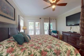 Blue Hawaii House - 9