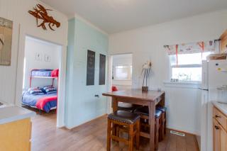 Seaside Cottage - 2