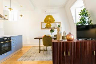 2 beautiful suites upscale flat embracing Tejo! - Lisbona - 1