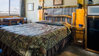 Curriers Lakeview Lodge - Rice Lake - 4