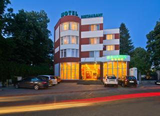 Hotel Bavaria - Craiova - 0