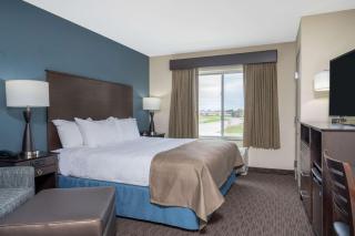AmericInn by Wyndham Windom - Windom - 3