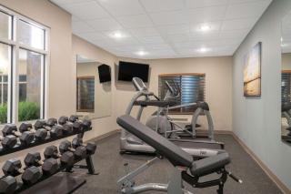 AmericInn by Wyndham Windom - Windom - 7