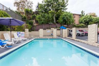 Howard Johnson by Wyndham San Diego Hotel Circle - San Diego - 6