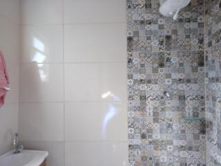 Hospedagem Sto Antonio 500 metros Canção Nova - 1