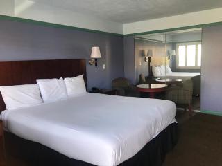 Big A Motel - Orange - 9