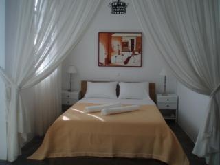 Scorpios Hotel & Suites - Samos - 3