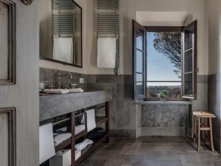 Castel Monastero - The Leading Hotels of the World - Castelnuovo Berardenga - 1