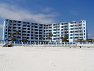 Islander Beach Resort - New Smyrna Beach - 2