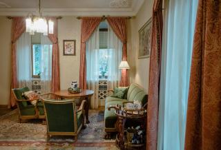 Vinotel Boutique Hotel - Tbilisi - 9