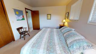 Hideout Ft Abajo 2 BR Cabin, Stunning Views, Secluded! - Monticello - 3