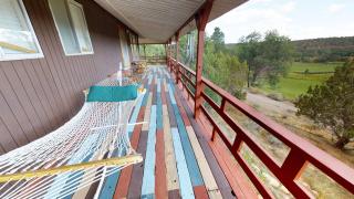 Hideout Ft Abajo 2 BR Cabin, Stunning Views, Secluded! - Monticello - 8