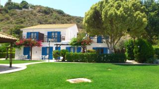 Hylatio Tourist Village - Pissouri - 3