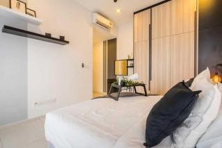 The Robertson Residences - 8