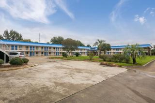 Motel 6-Winnie, TX - Winnie - 6