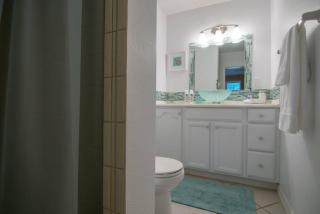 Chic Private Pool Home Minutes to Bonita Beaches - Bonita Springs - 3