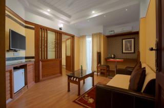 Hotel Vashanth Krishna - Nāgercoil - 6