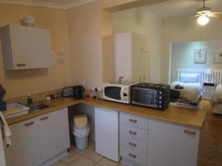 Dempsey's Self-Catering Guest House - Port Elizabeth - 5