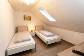 Gästezimmer - Ferienwohnung 2 - Brauhaus Dürr - Dorfprozelten - 9