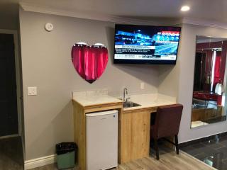 Motor Court Motel - 7