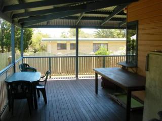 Cooloola Cottage Rainbow Beach - Rainbow Beach - 1