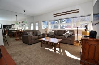 Cozy 1 Bedroom East Vail Condo #2C. Shuttle, Hot Tub, and Market on Site. - 5