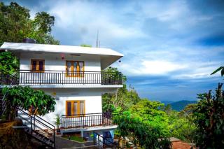 Mountain Breeze Villa and Homestay - Idukki - 0