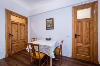 Stories Writer's AP 40sqm Renovated Free parking - Rīga - 0