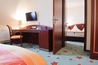 Stadthotel Stern - Wismar - 1