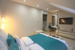 The Hotel Unforgettable - Hotel Tiliana by Homoky Hotels & Spa - Budapest - 4