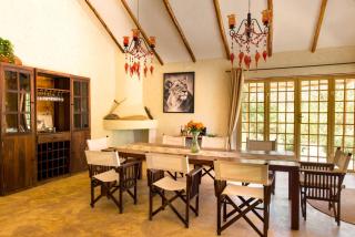 Kili Villa Kilimanjaro Luxury Retreat - Arusha - 5