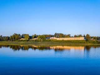 Terrace Bay Hotel - Lakefront - Escanaba - 1