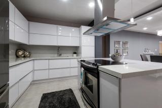 Modern & sleek Apartment, 7 mins from Jobos Beach - 1