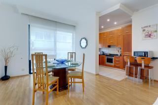 Central Apartment in St Julian's, Perfect for Families - St Julian's - 0