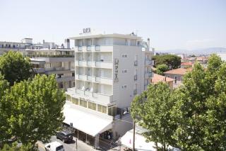 Hotel Rex Rimini - Rímini - 9