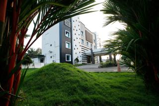 Rose International Hotel - 4