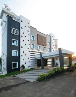 Rose International Hotel - 1