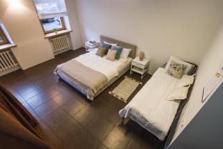 SPACIOUS 3 ROOM CENTRAL APARTMENT 56d - 2
