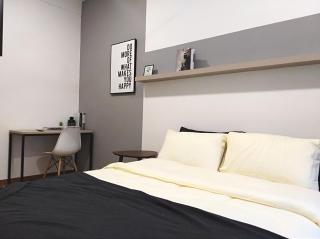 Georgetown SeaView Condo Tropicana 218 Macalister - George Town - 0