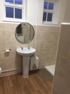 Good Intent Rooms - Waltham Abbey - 6