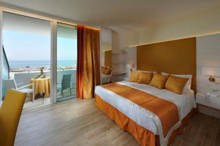 Hotel Montecarlo - Bibione - 2