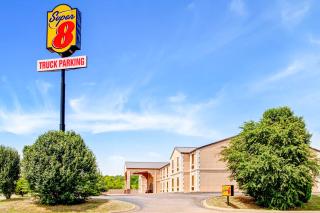 Super 8 by Wyndham Forrest City AR - 6