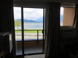 Spring Villa Hotel - Harrison Hot Springs - 6