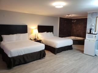 Regency Inn & Suites - Cornwall - 0