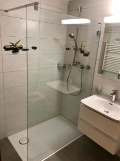 Central, Cosy, Sunny & Sauna - 3