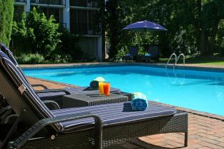 Oudtshoorn Inn Hotel - Oudtshoorn - 9