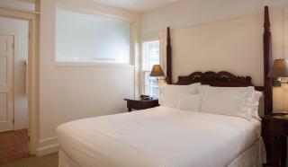 EHP Resort & Marina - East Hampton - 8