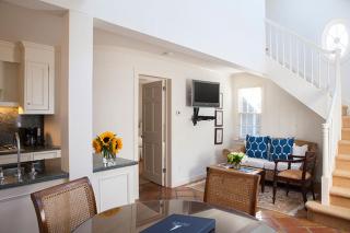 EHP Resort & Marina - East Hampton - 3
